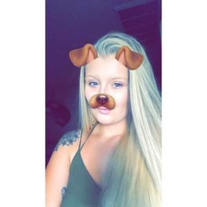 Meet your Posher, Destinee