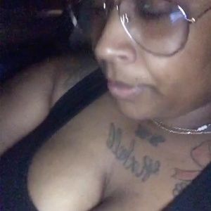 Meet your Posher, Kindall