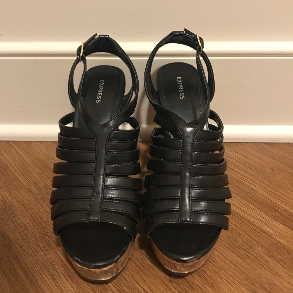 super sleek black express wedges