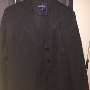 Women’s Evan-Picone Pant Suit