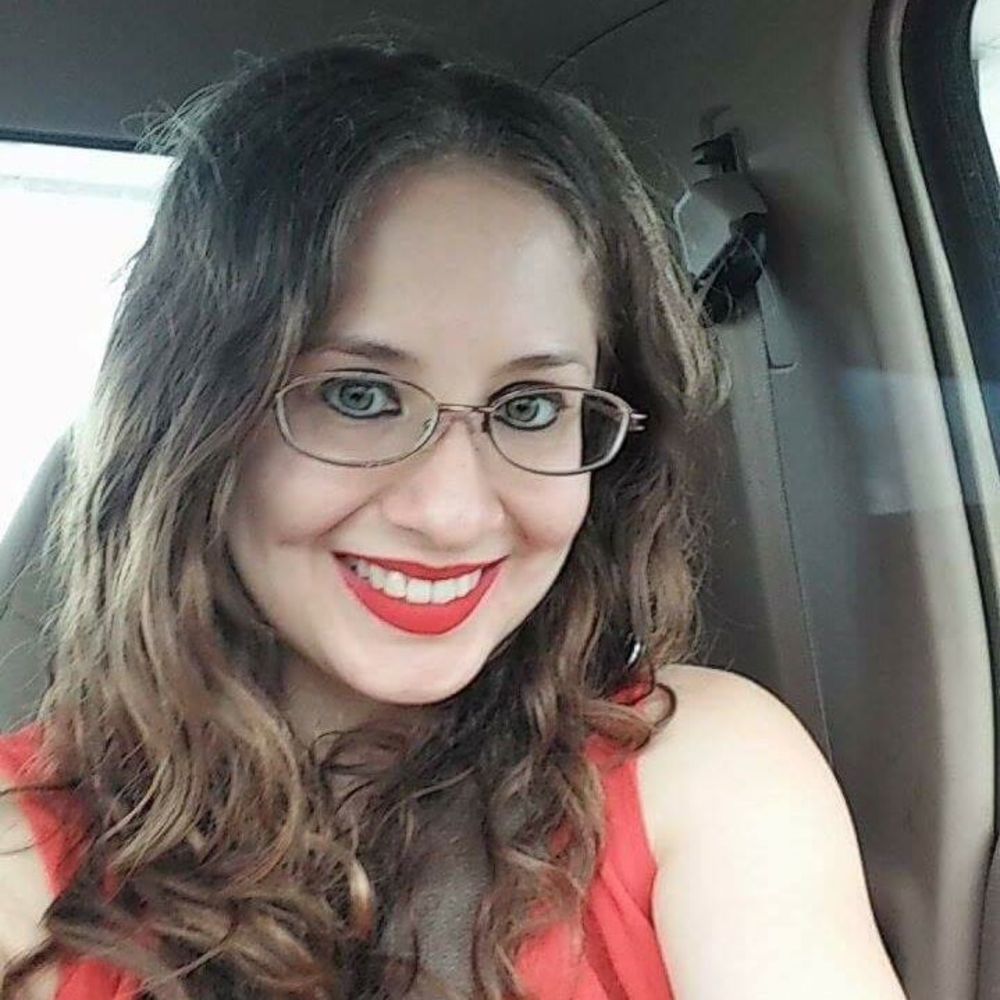 Meet your Posher, Adrianna