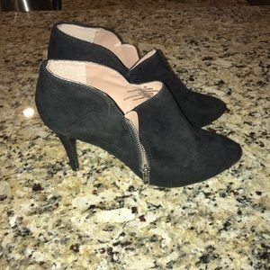 Black heeled booties