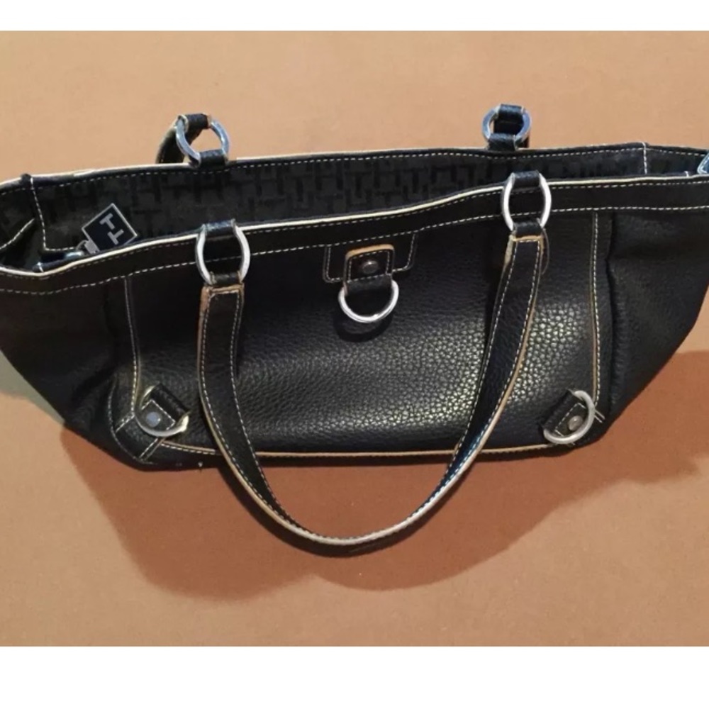 ❤️ Black Handbag Purse ❤️ Tommy Hilfiger