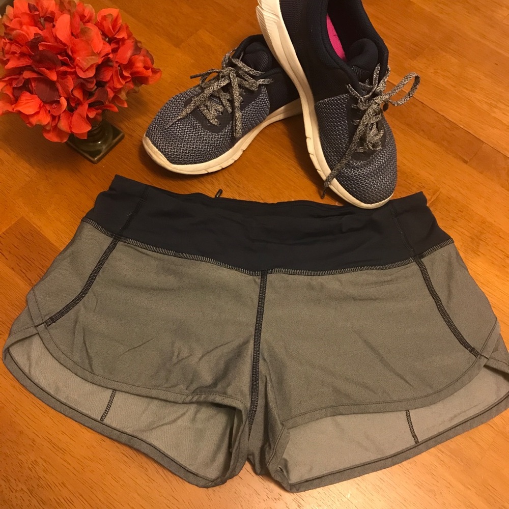 Lululemon speed Short sz 4