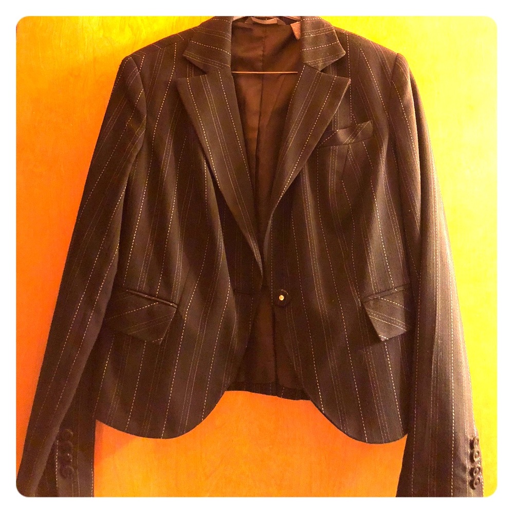 Women’s Blazer, size 6