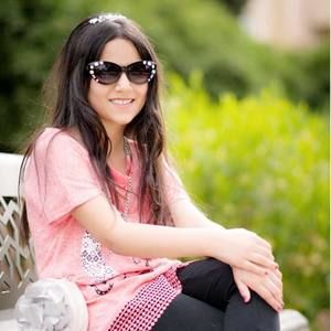 Meet your Posher, Nesreen