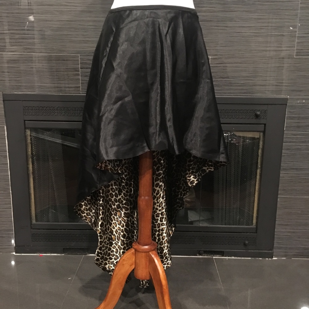 Leopard and Black Hi-lo skirt