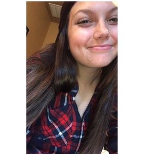 Meet your Posher, Kenzie