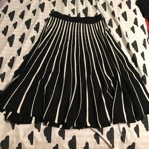 Anthropologie Sweater Skirt M size 6
