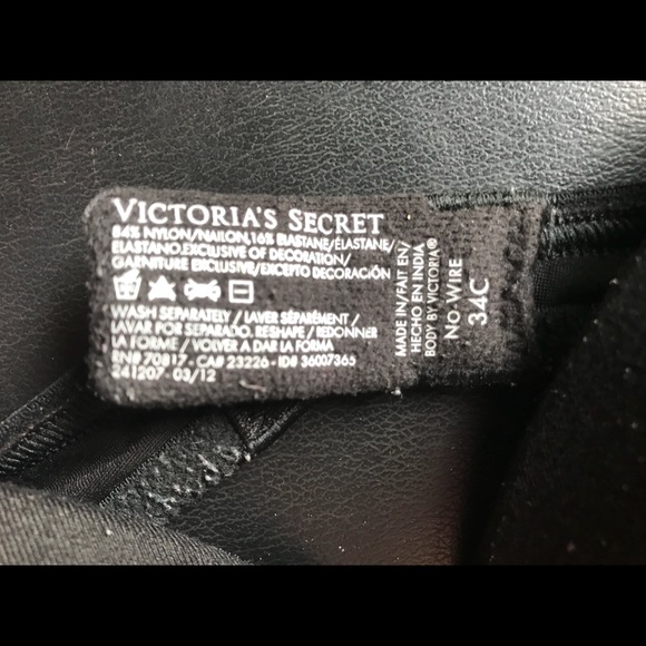 Victoria’s Secret No Wire Bras, 34C - Picture 4 of 4