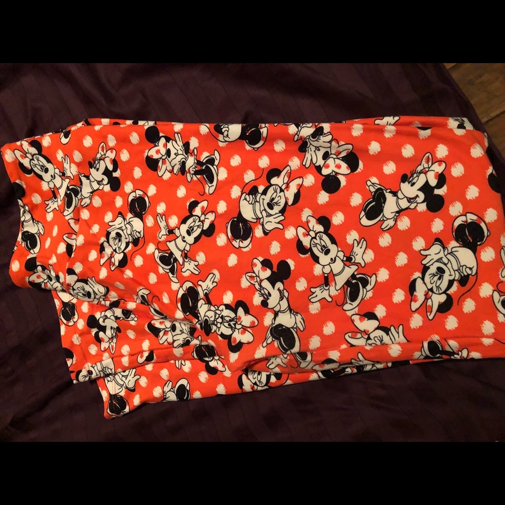 Disney lularoe OS Legging