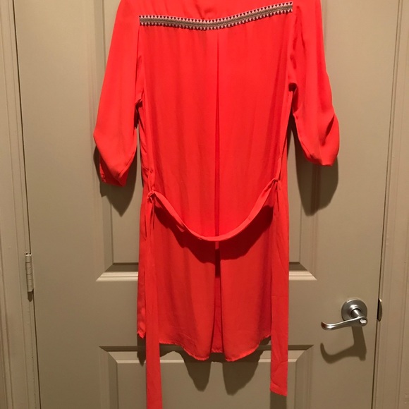 Dress - Picture 3 of 3