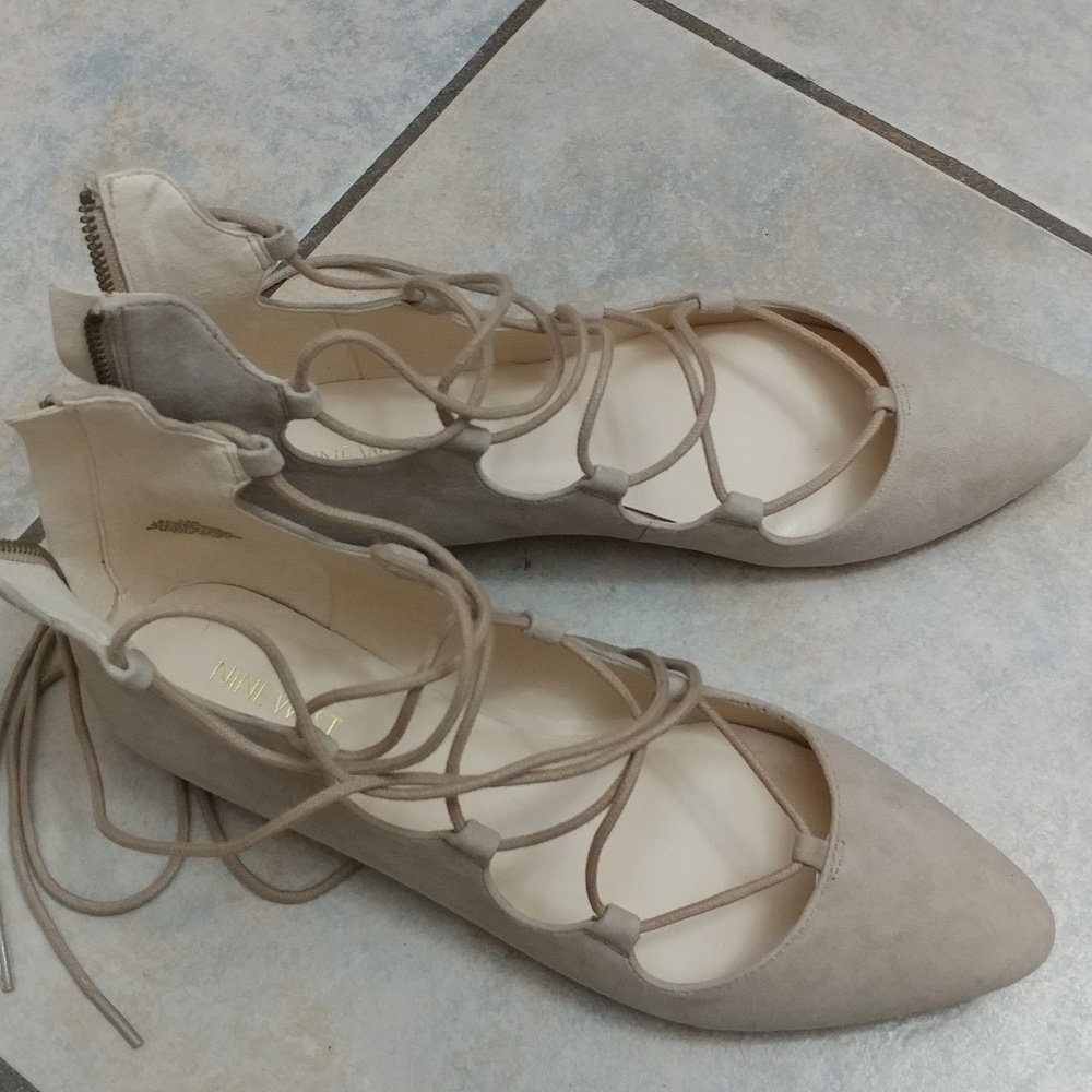 Cream lace up flats suede Nine West