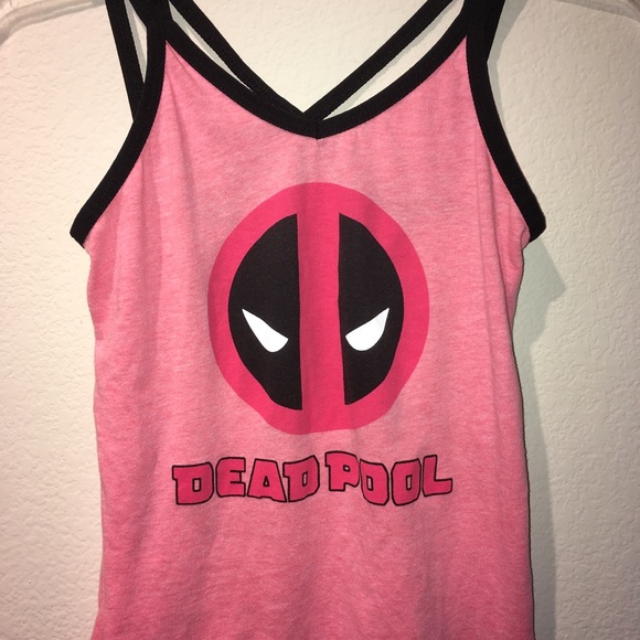 Marvel Tops - ♥️🖤Marvel Deadpool Tank w/double straps🖤♥️