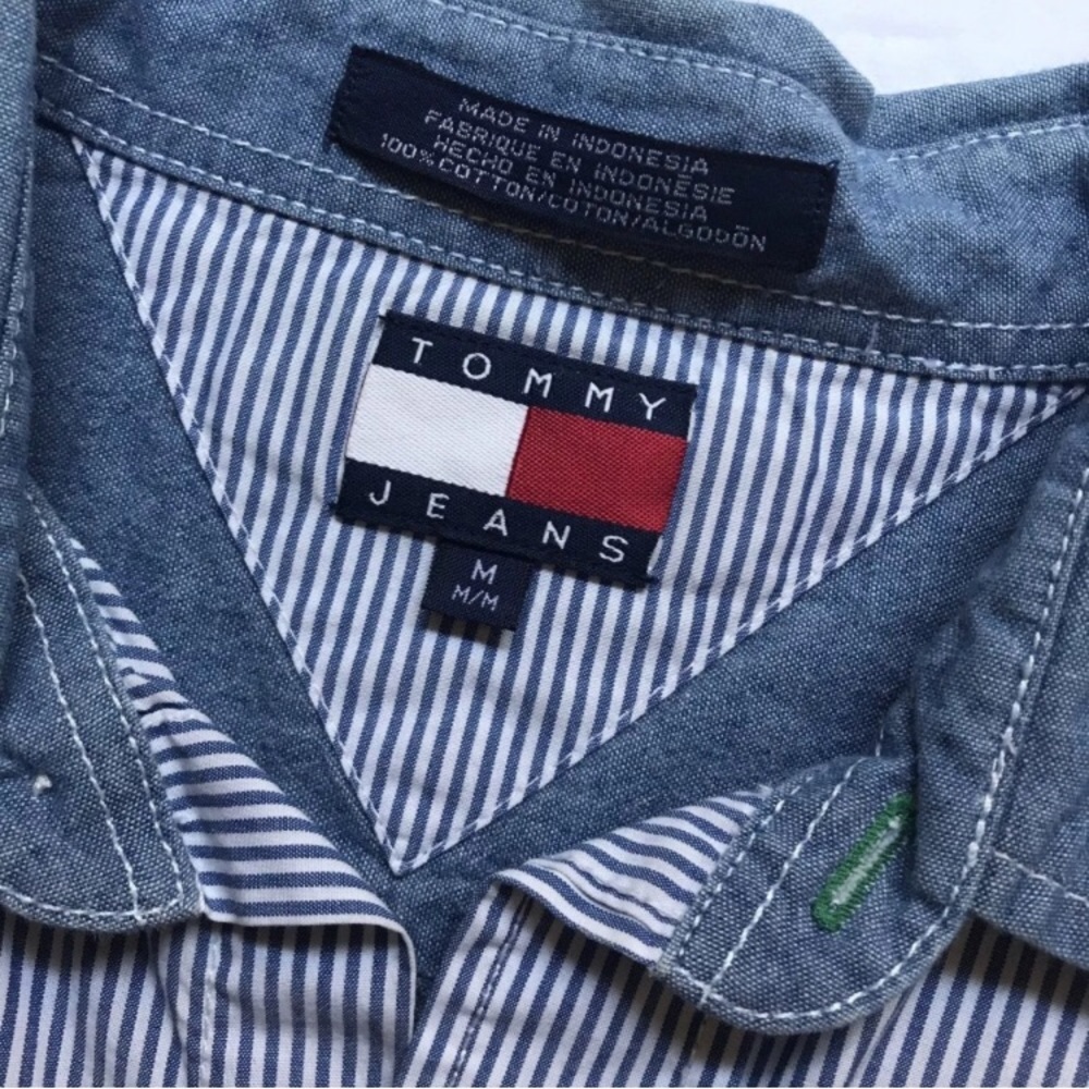 Tommy Hilfiger Jeans Button down flag logo shirt - Picture 2 of 8