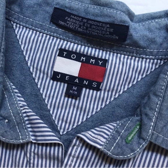 Tommy Hilfiger Jeans Button down flag logo shirt - Picture 2 of 8
