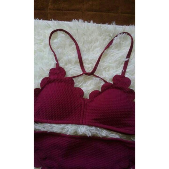 New burgundy  bikini set - Picture 3 of 4