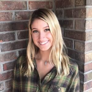 Meet your Posher, Chanel