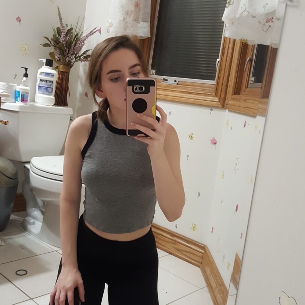 Black and grey crop top