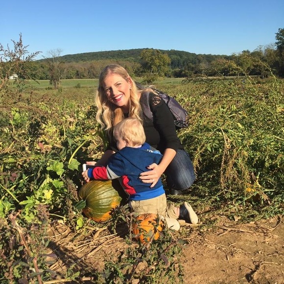 Meet your Posher, Jackie - Picture 4 of 4