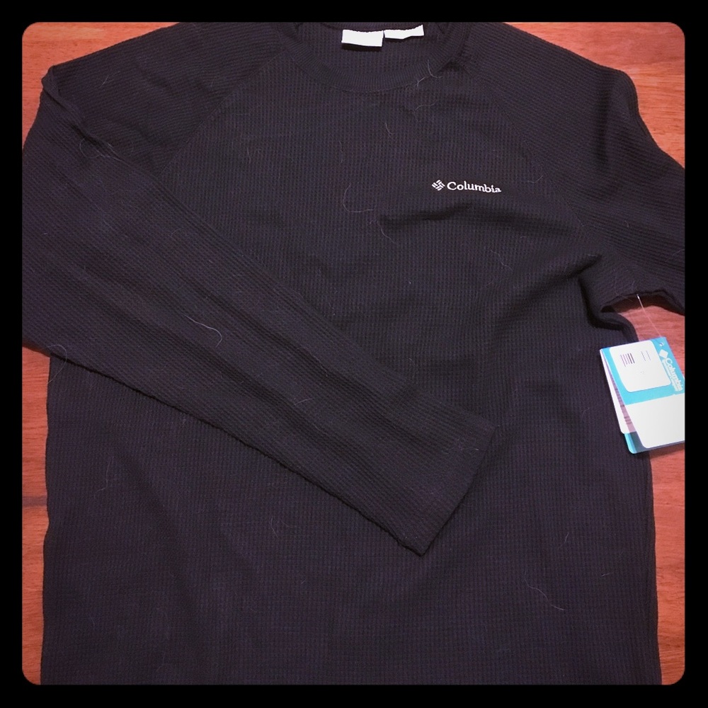 NWT Men's Columbia black waffle longsleeve shirt