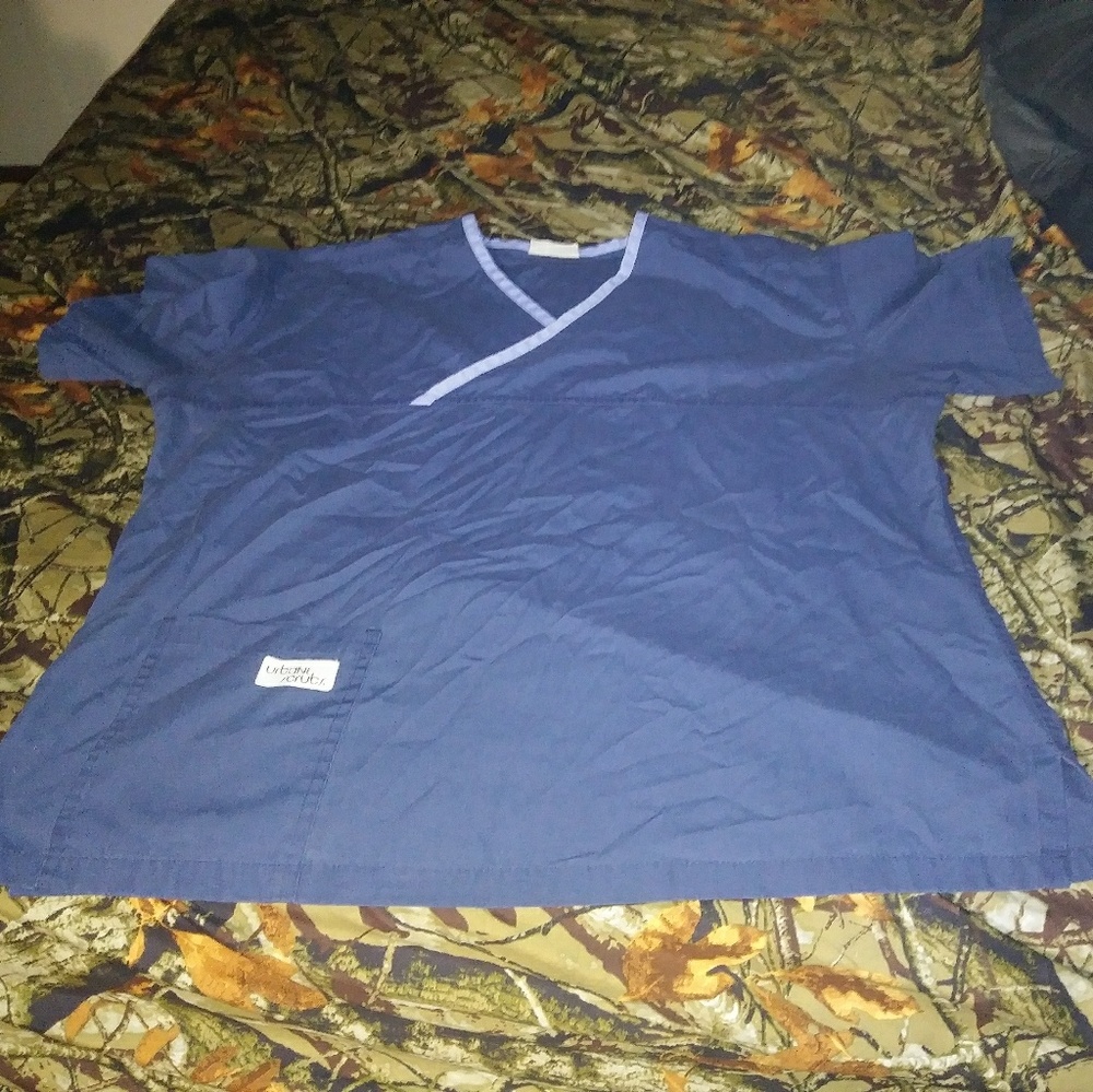 Women's scrub top