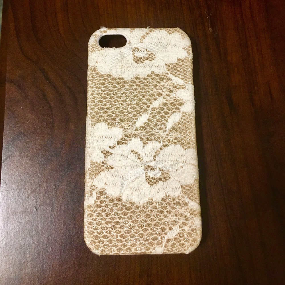 Beautiful lace and gold iPhone 5 & 5s case