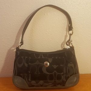 Coach Navy Blue Optic Signature Purse Coach Navy Blue Optic Signature Purse