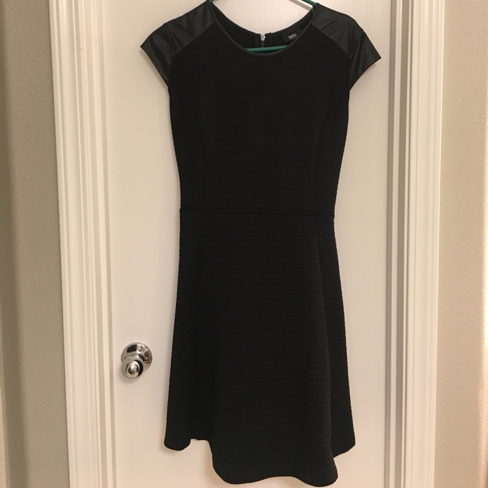 Black Mossimo dress