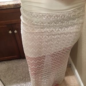 White maxi skirt