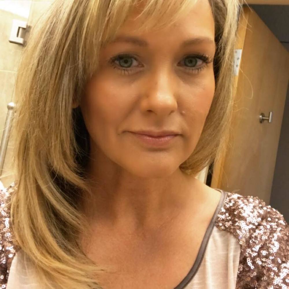 Meet your Posher, Angela