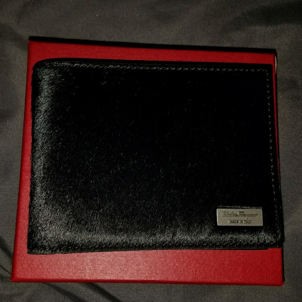 Authentic Salvatore Ferragamo Men's Bifold Wallet