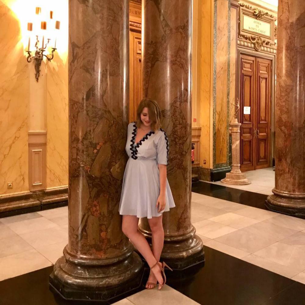 Meet your Posher, Alexandra