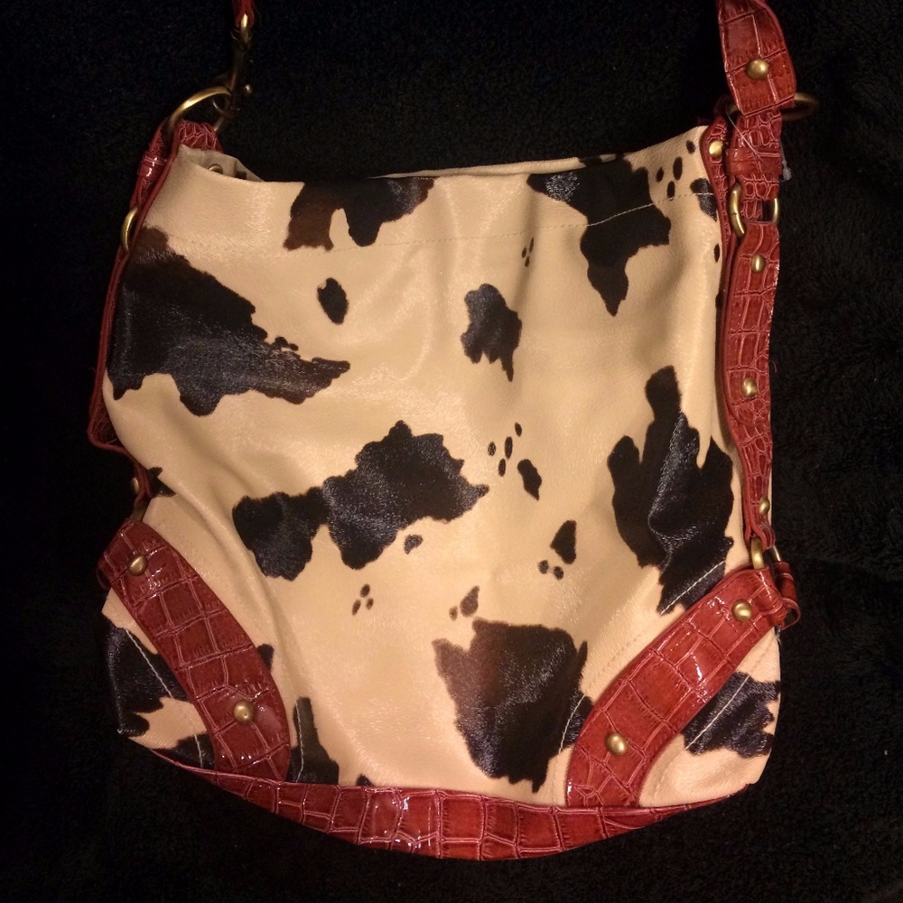 Novelty Vegan Cow Purse!