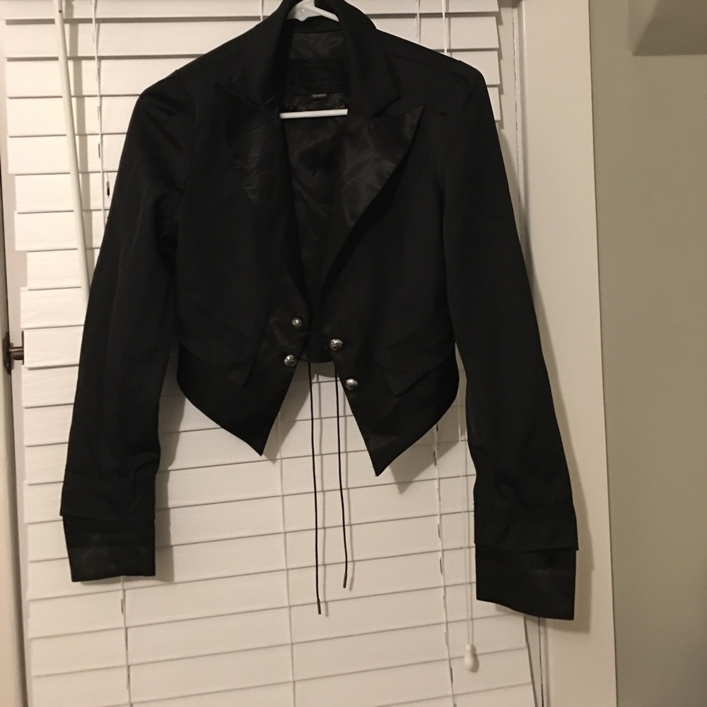 GUESS crop blazer- size small