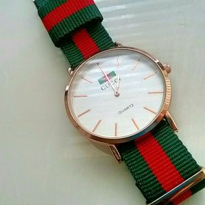 Cool Unisex Gucci watch