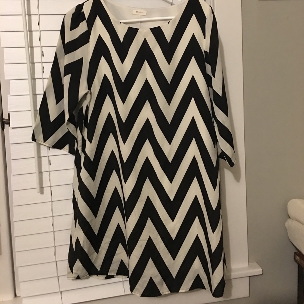 Cute black and white chevron dress
