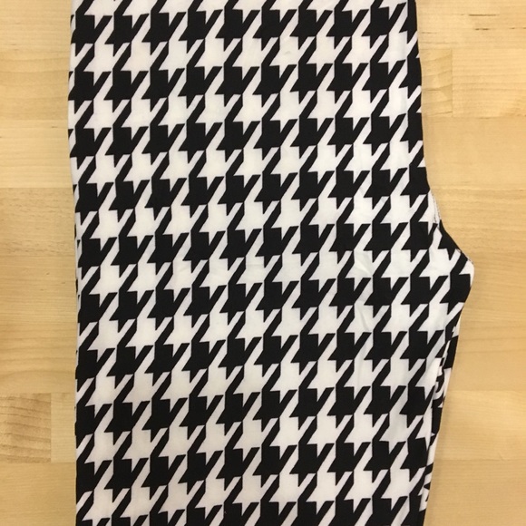 🆕KIDS houndstooth leggings - Picture 2 of 2