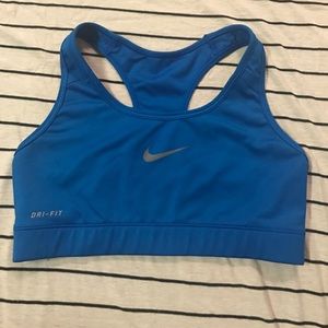 Nike Pro sports bra size small