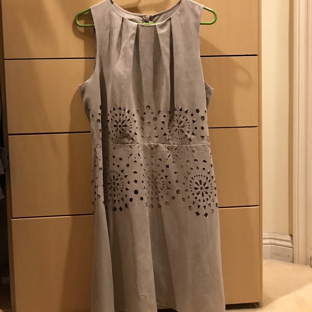 Jessica Simpson dress