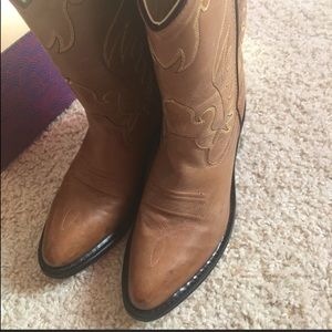 Girls size 3 leather cowgirl boots