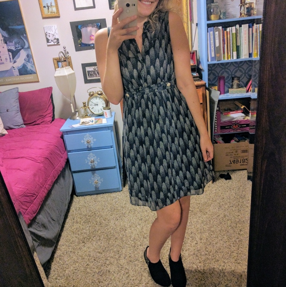 I  ❤️ Ronson middie​ dress. Greyish Navy blue.