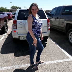 Meet your Posher, Sasha