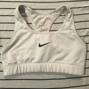 Nike Pro sports bra size small