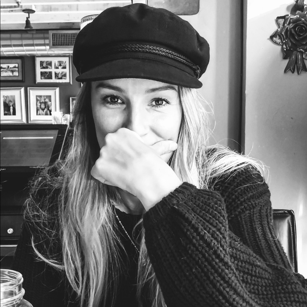 Meet your Posher, Jennifer