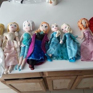 Disney dolls