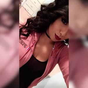 Meet your Posher, Marcela