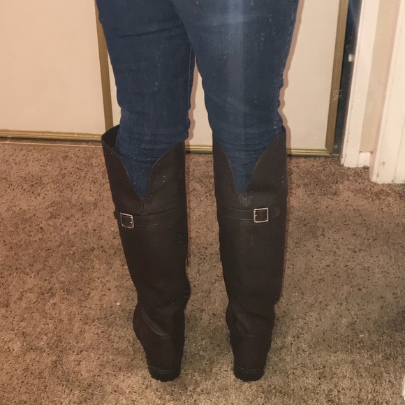 LAST ONE Buckle Round Toe Riding Knee High boot - Picture 8 of 8