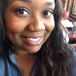 Meet your Posher, Shundolyn