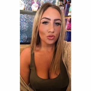 Meet your Posher, Brittany